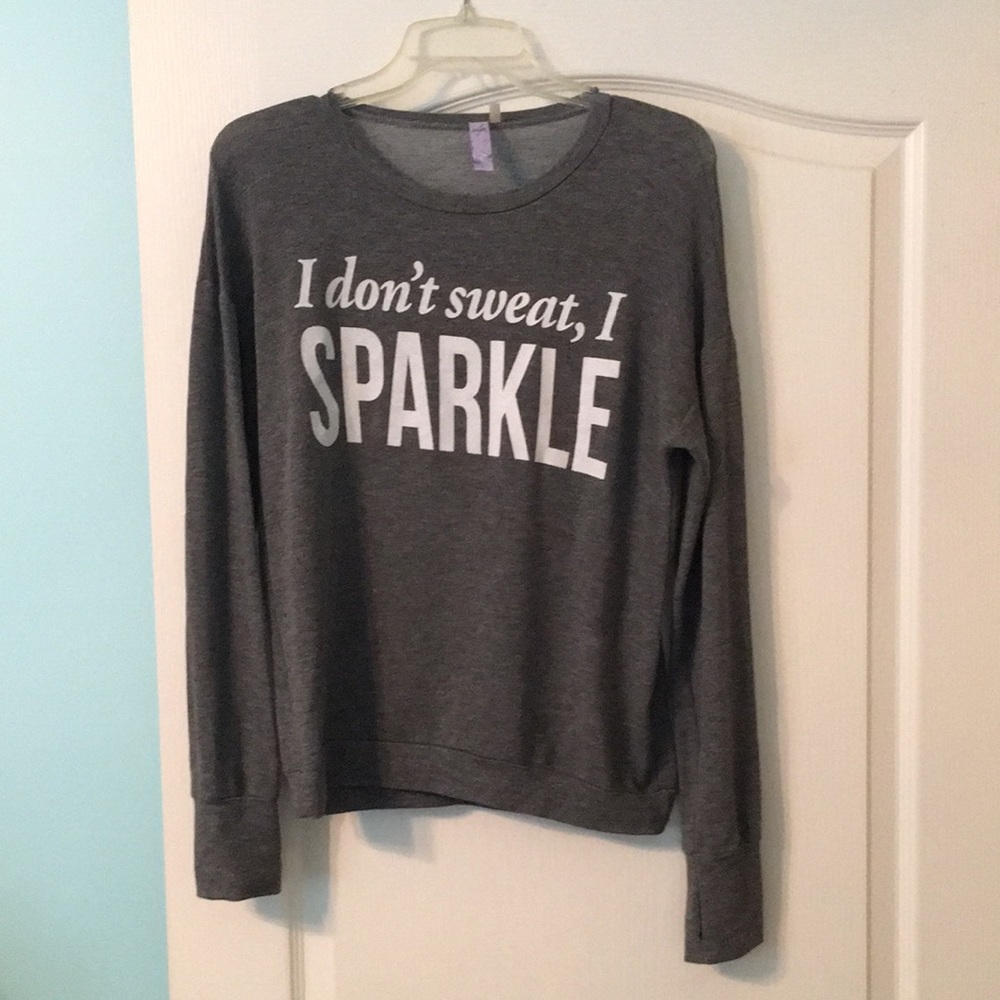 Workout pullover